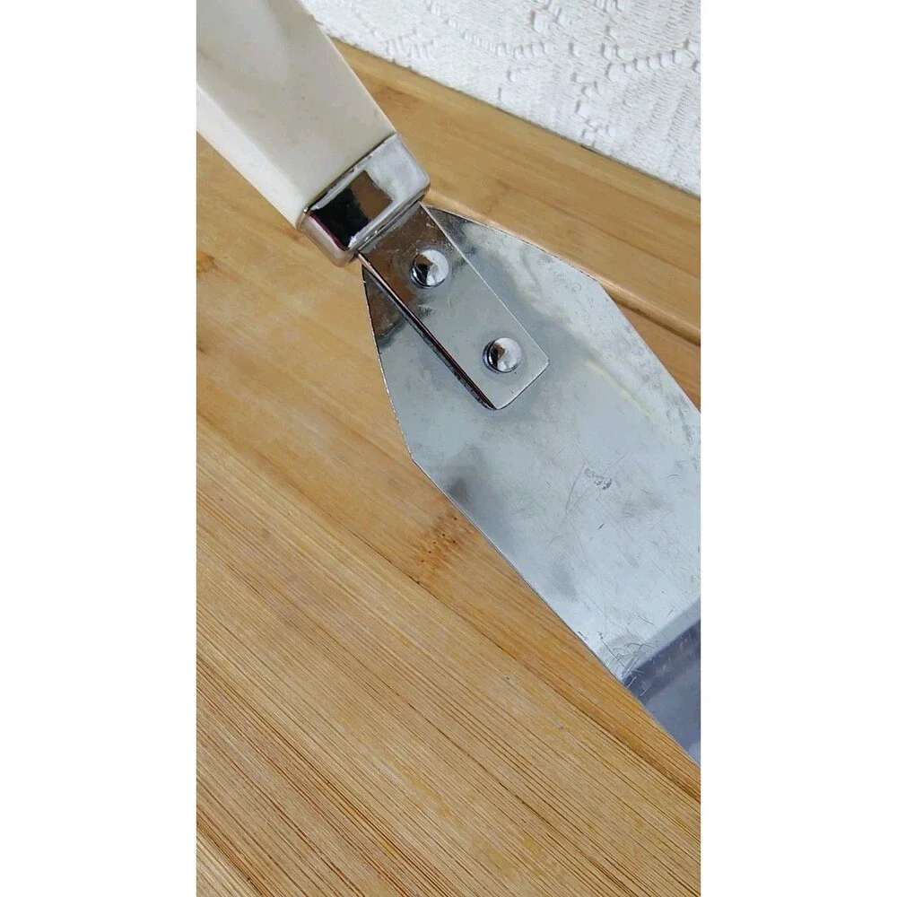 Vintage Androck stainless steel Frosting Spreader White With Hearts